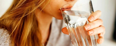 A vízfogyasztás 6 + 1 egészségügyi előnye